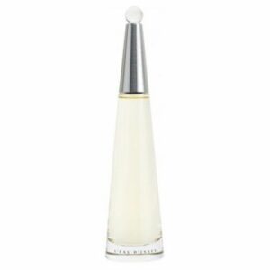 L'Eau d'Issey le Perfume, a pure and light fragrance