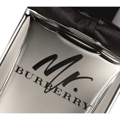 Mr Burberry, a niche fragrance for men "So British"
