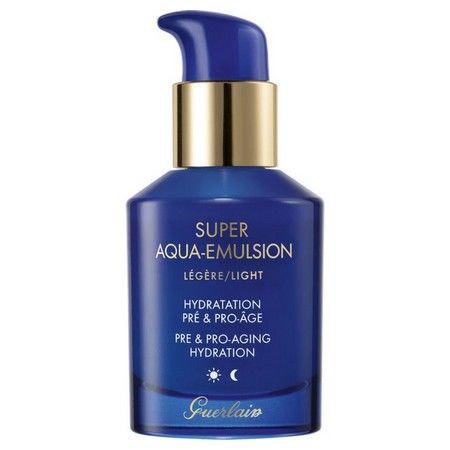 Super Aqua Light Emulsion, a moisturizing and natural treatment created by Guerlain